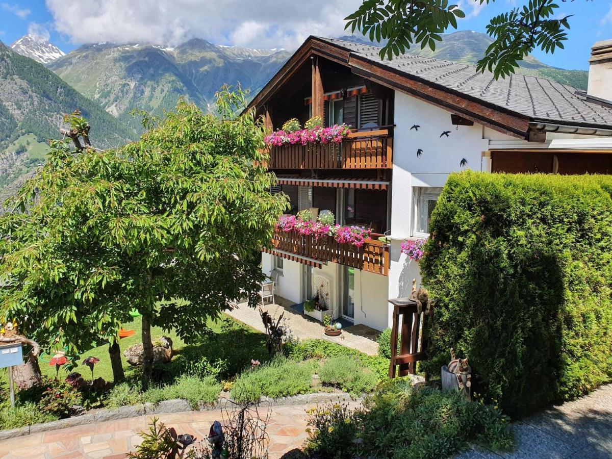 Chalet Schneevogul Grachen Bagian luar foto
